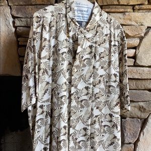 Men’s Short Sleeve Dress Shirt